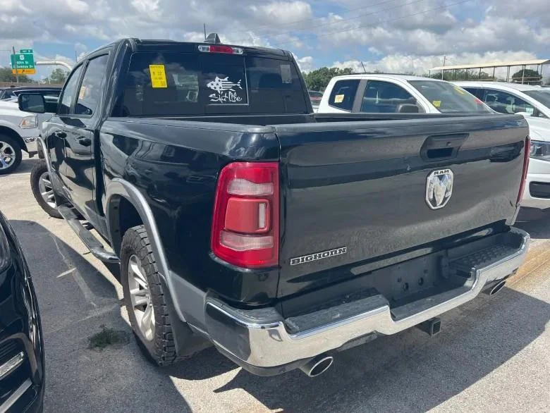 Used 2020 Diamond Black Crystal Pearlcoat Ram Laramie image 6