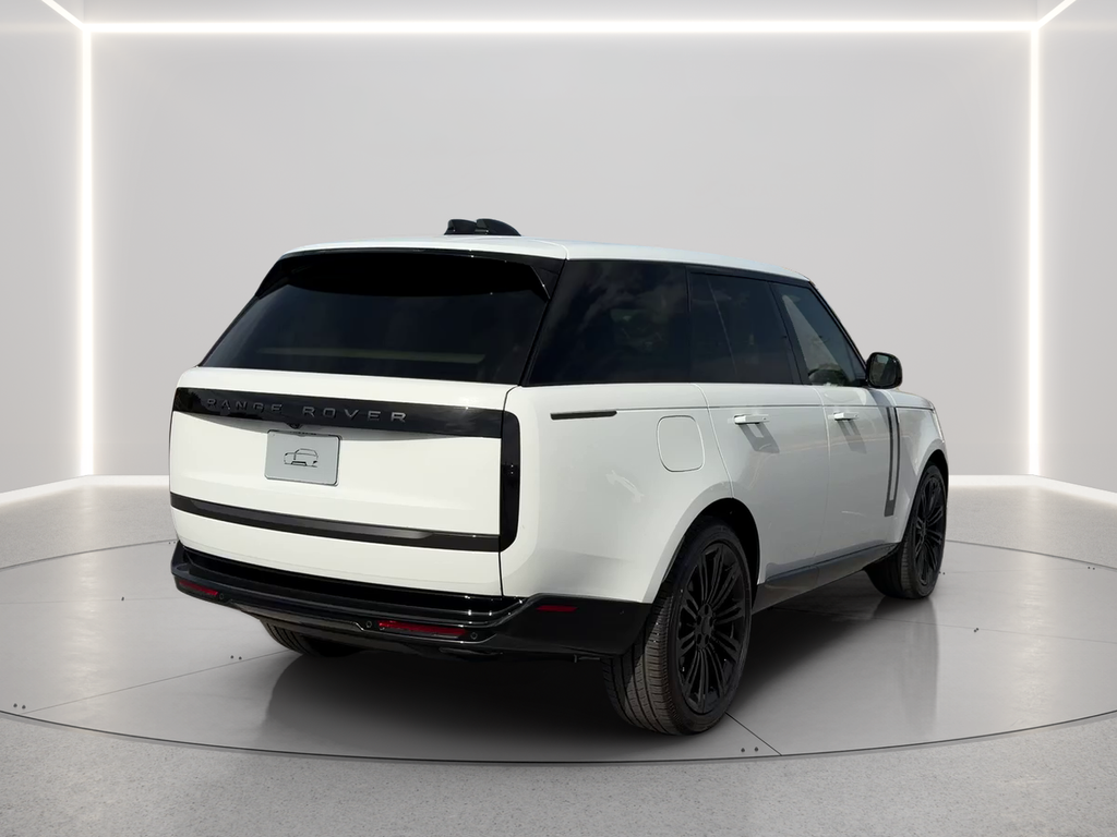 New 2026 Fuji White Land Rover SE image 5