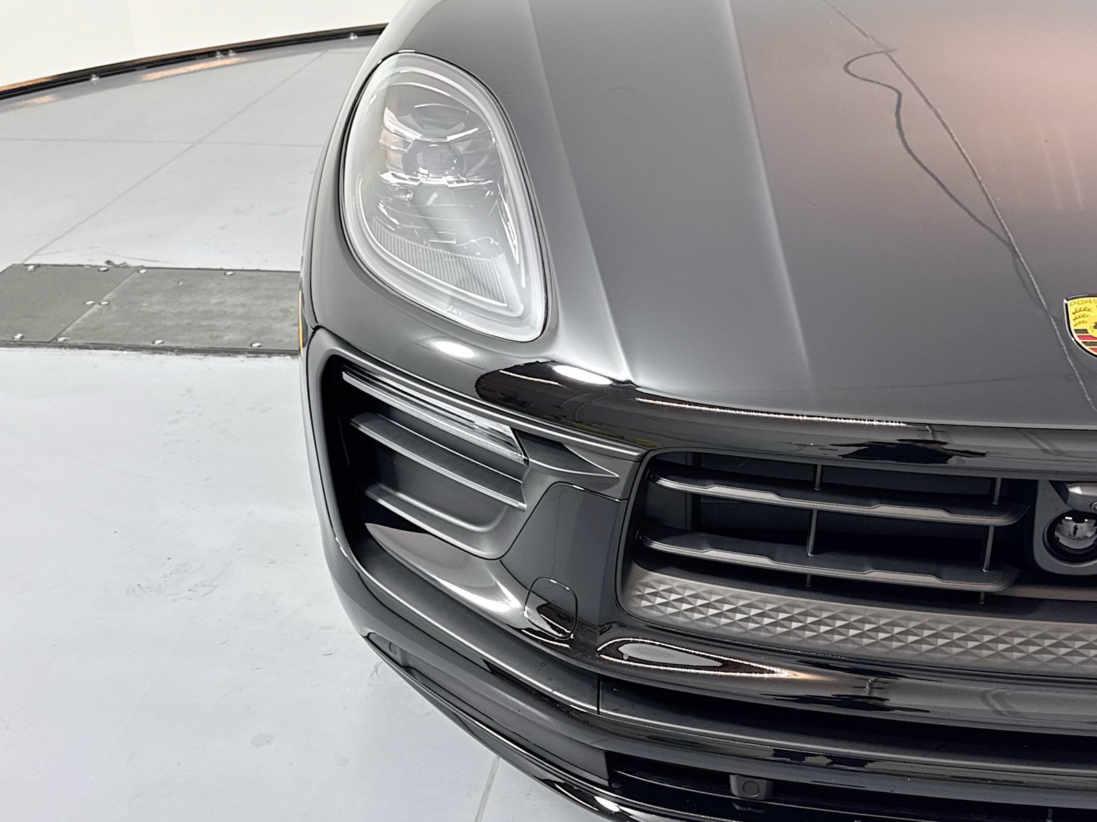 Used 2025 Black Porsche  image 28