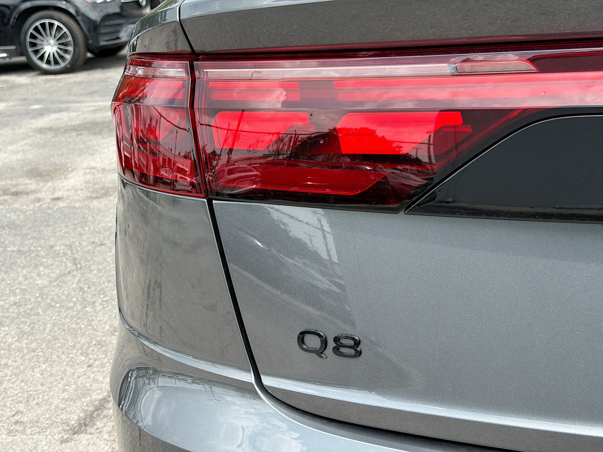 New 2026 Daytona Gray Pearl Effect Audi Prestige image 10