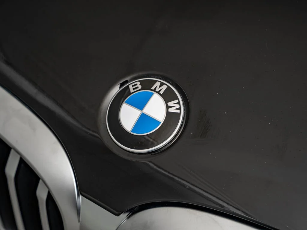 Used 2024 Jet Black BMW xDrive30i image 12
