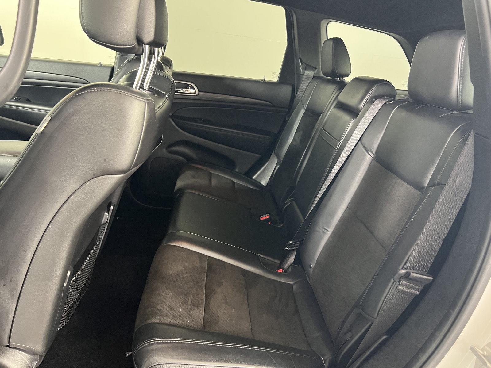 Used 2021 Bright White Clearcoat Jeep Laredo X image 25
