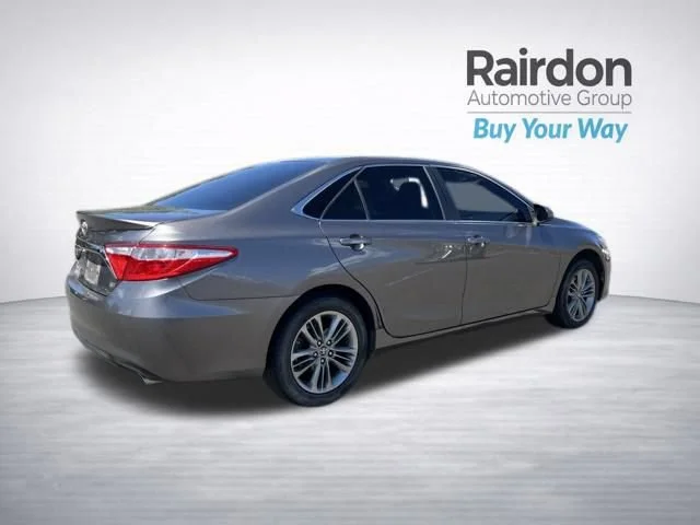 Used 2017 Predawn Gray Mica Toyota XLE image 7