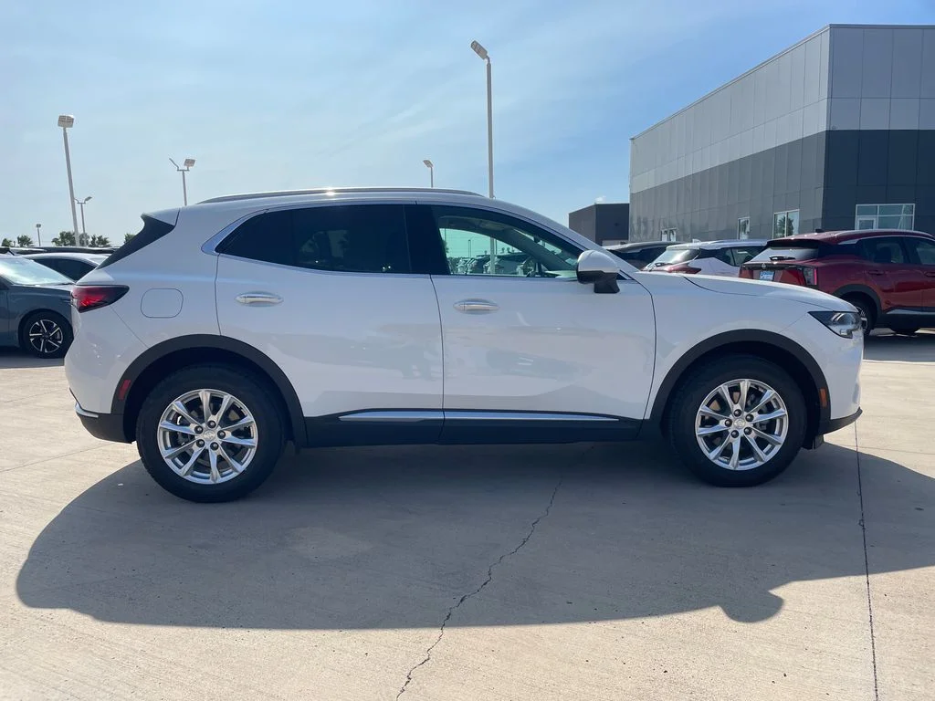 Used 2021 White Buick Preferred image 6