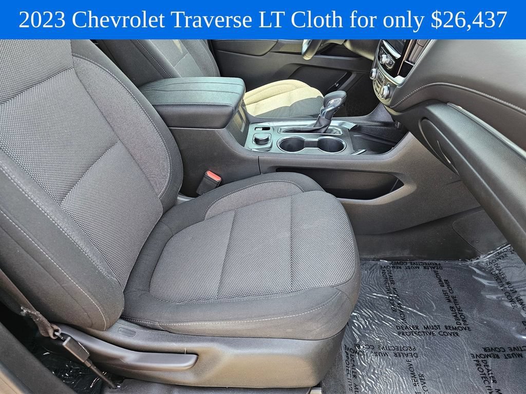 Used 2023 Mosaic Black Metallic Chevrolet LT Cloth image 11