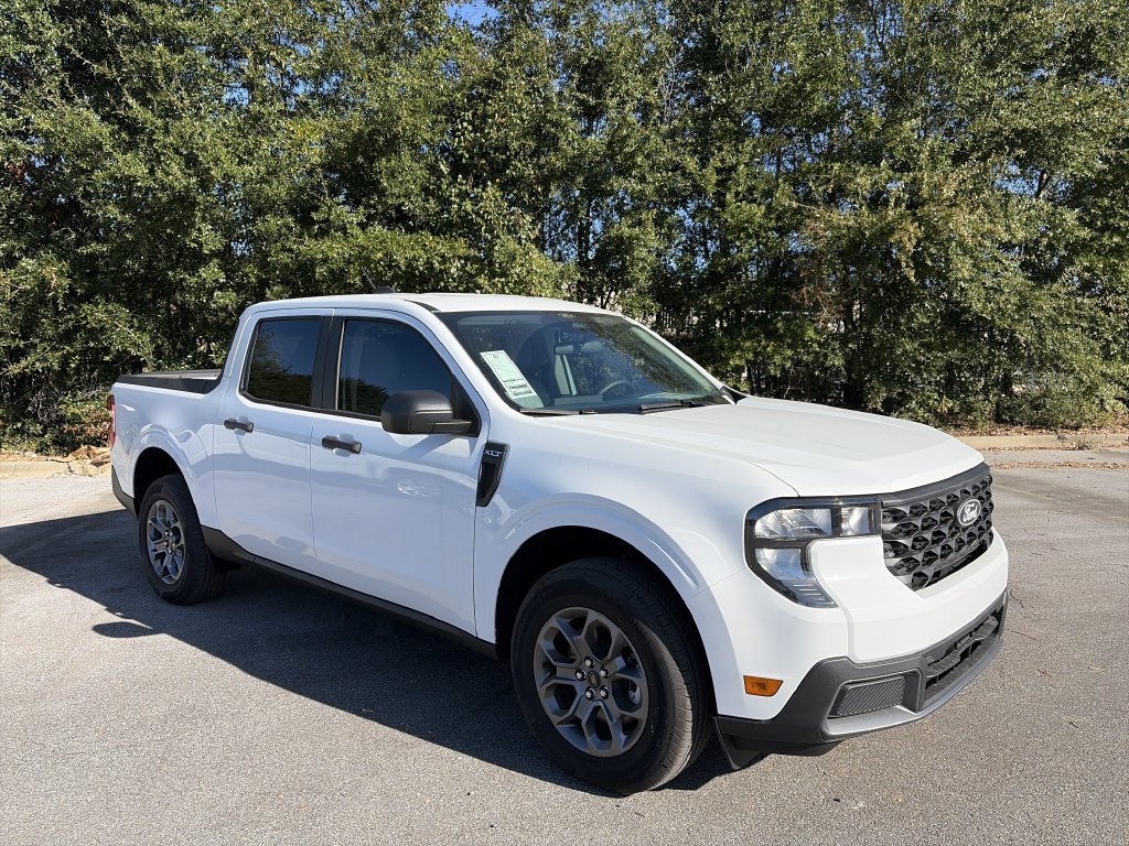 New 2026 Oxford White Ford XLT image 8