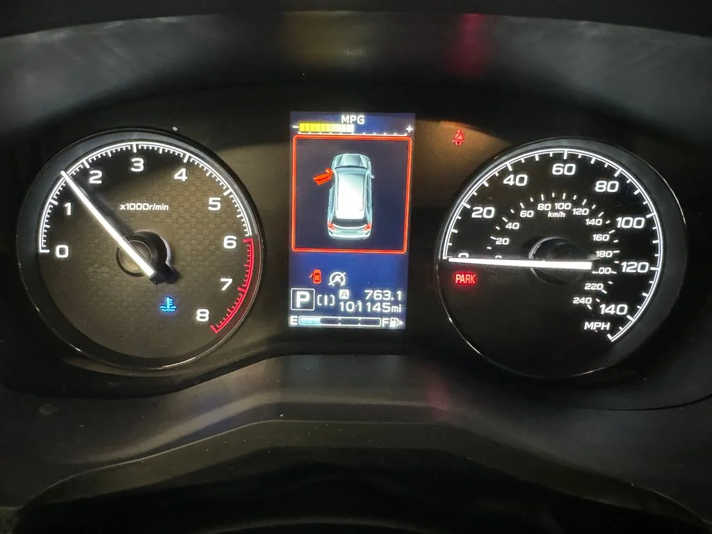 Used 2021 White Subaru Base image 20
