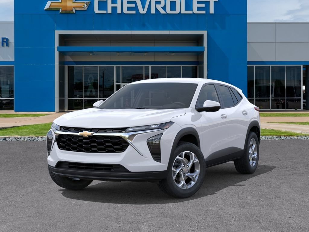 2026 Chevrolet Trax LS - Photo 6