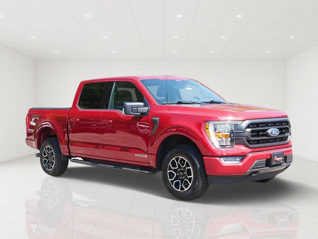 Certified Used 2021 Red Ford XLT image 1