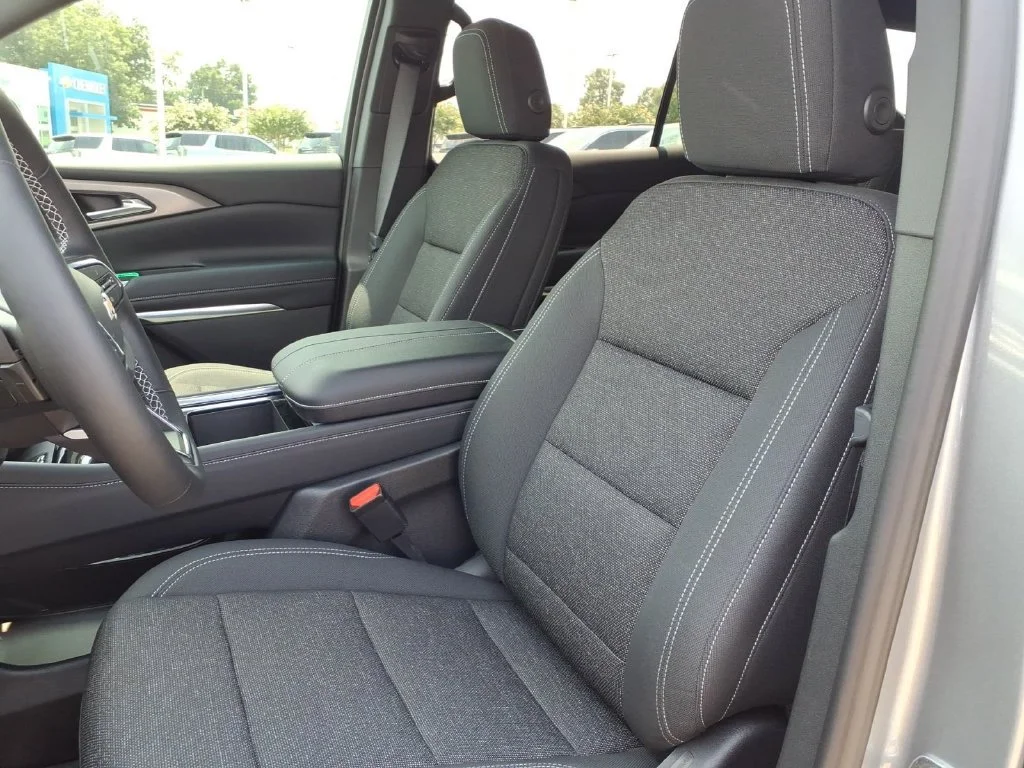 2026 Chevrolet Traverse LT - Photo 18