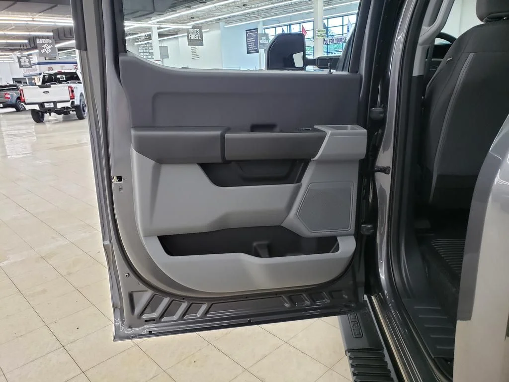 New 2026 Gray Ford XL image 13