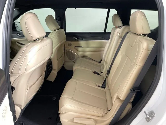 2025 Jeep Grand Cherokee L Limited - Photo 34