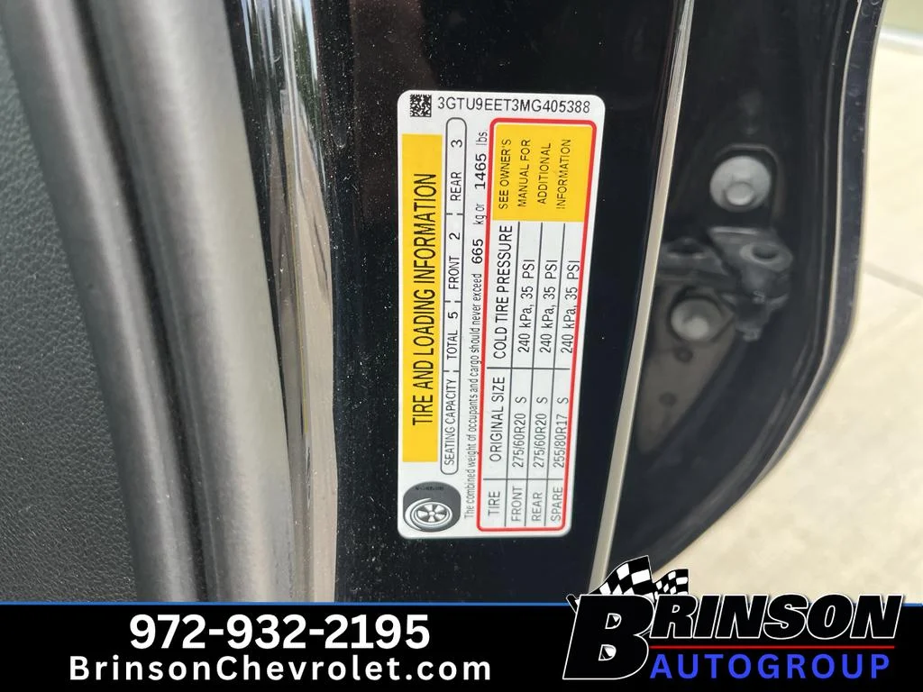 Used 2021 ONYX BLACK GMC AT4 image 15