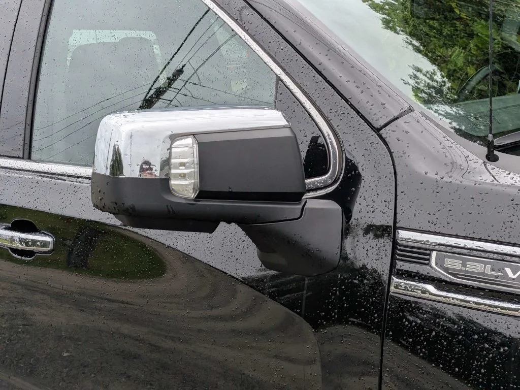 Used 2025 Black GMC SLT image 10
