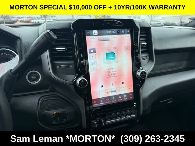 New 2026 Diamond Black Crystal Pearl-Coat Exterior Paint Ram Tradesman image 26