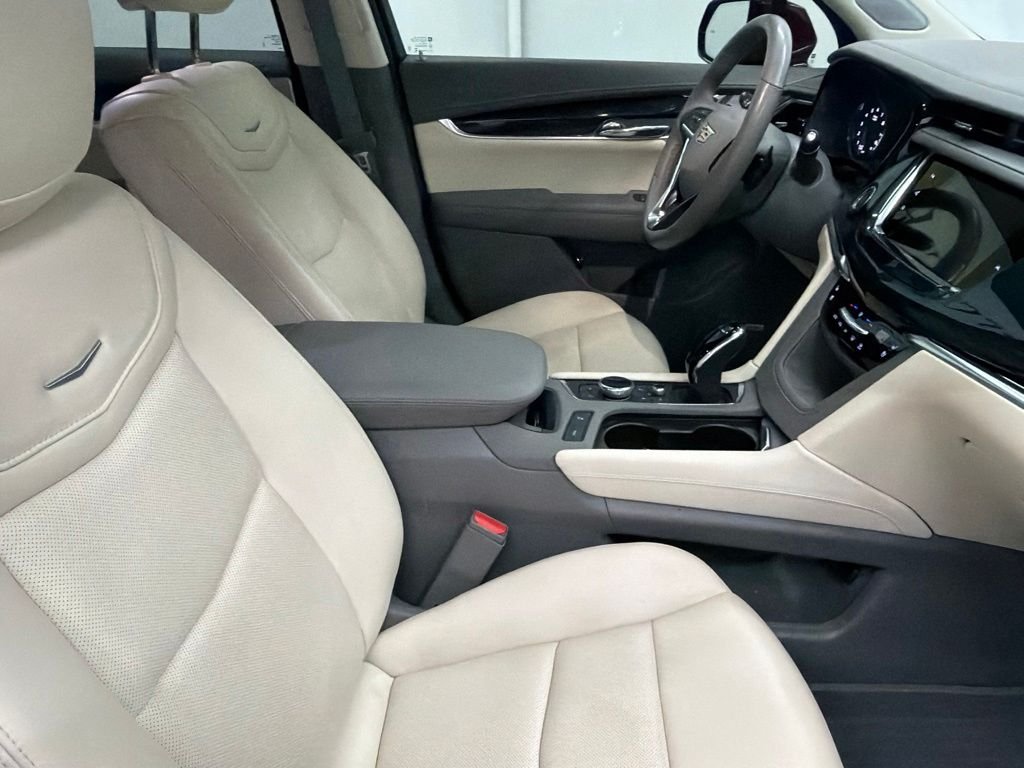 Used 2024 Red Cadillac Premium Luxury image 31