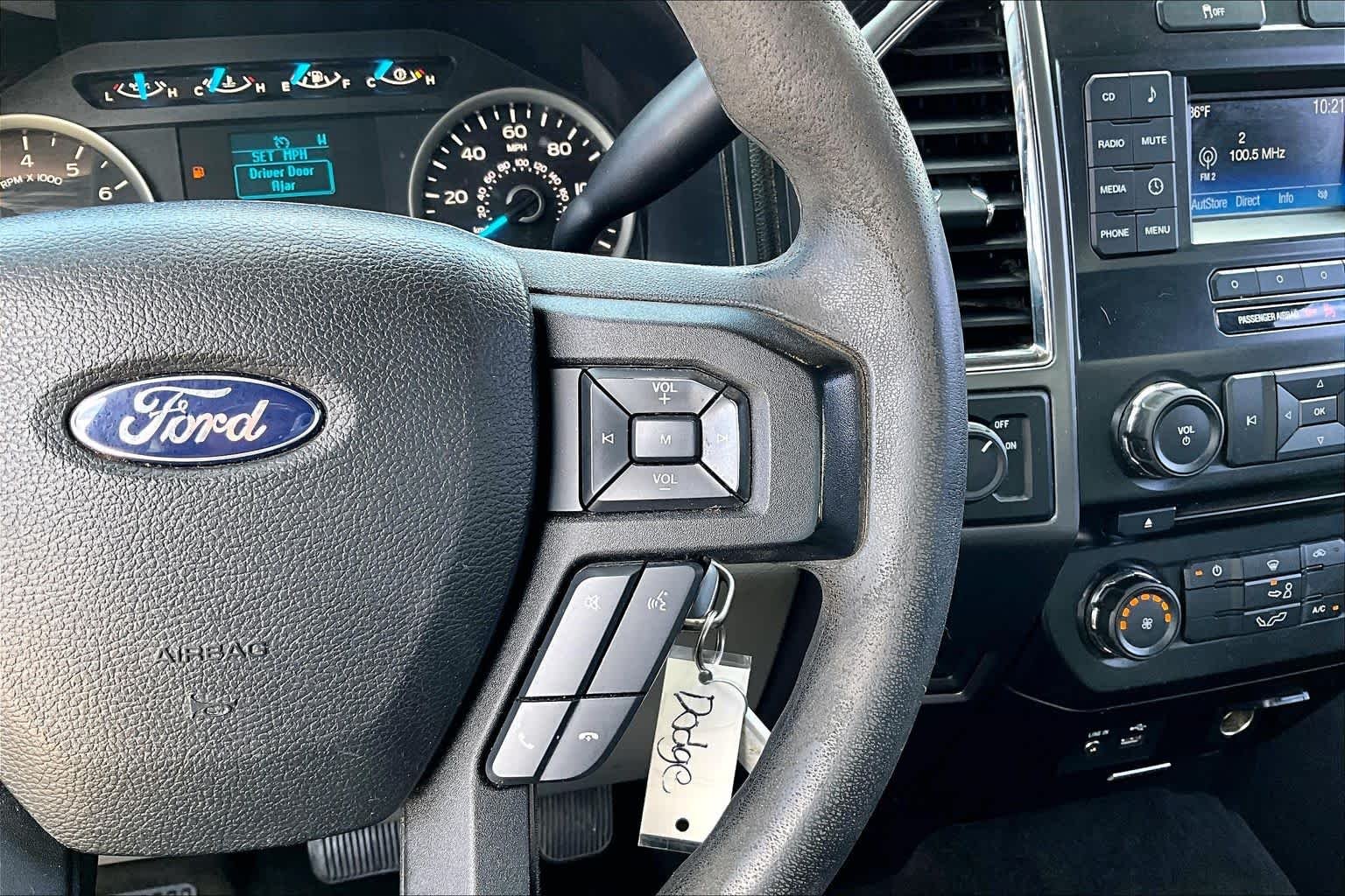 Used 2015 Oxford White Ford XLT image 23