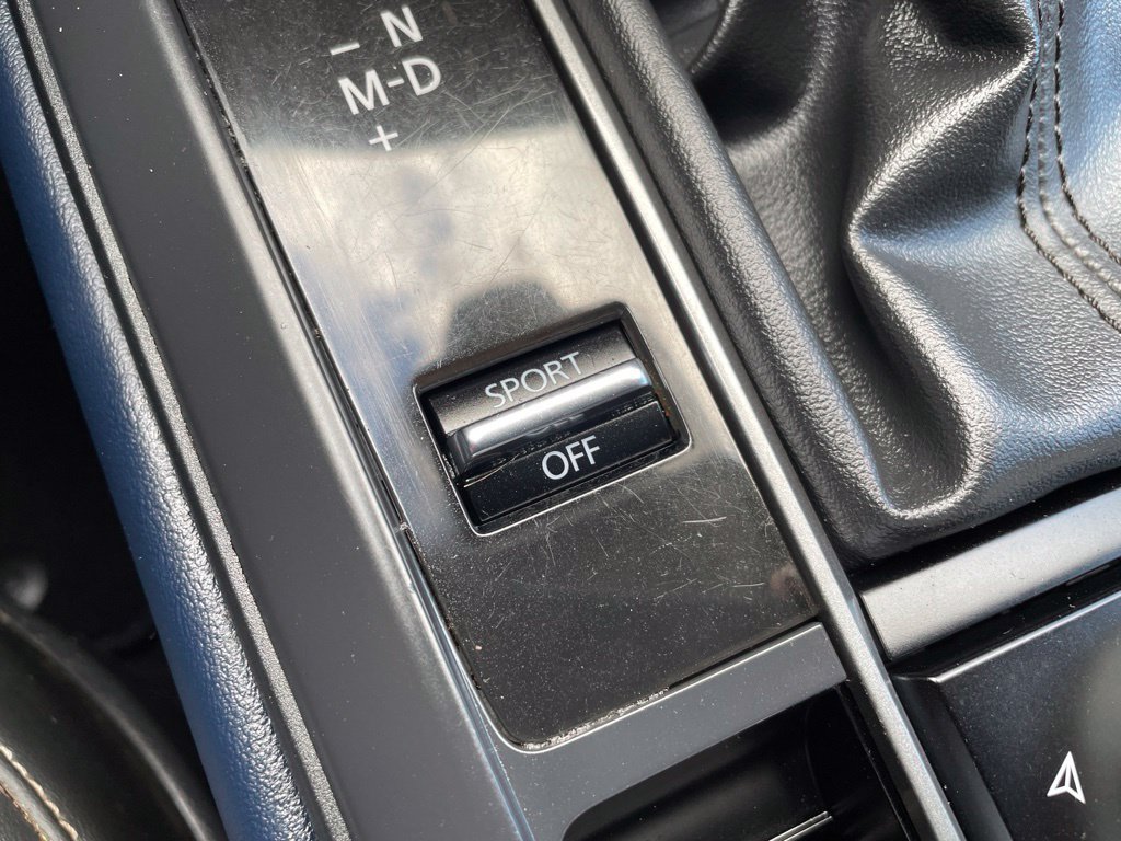 Used 2020 Silver Mazda Select image 21