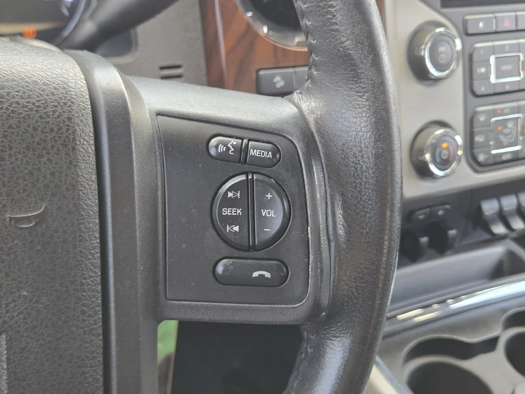 Used 2014 Black Ford Lariat image 30