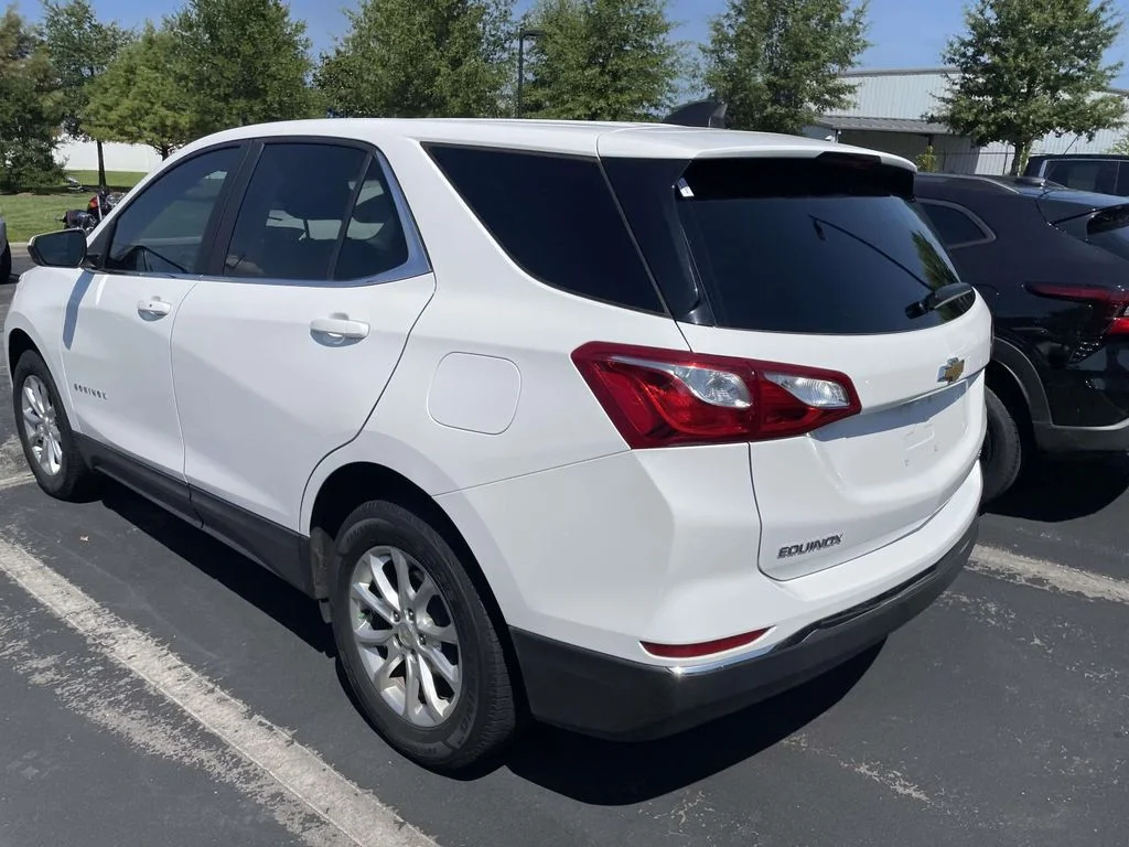 Used 2021 Summit White Chevrolet LT image 4