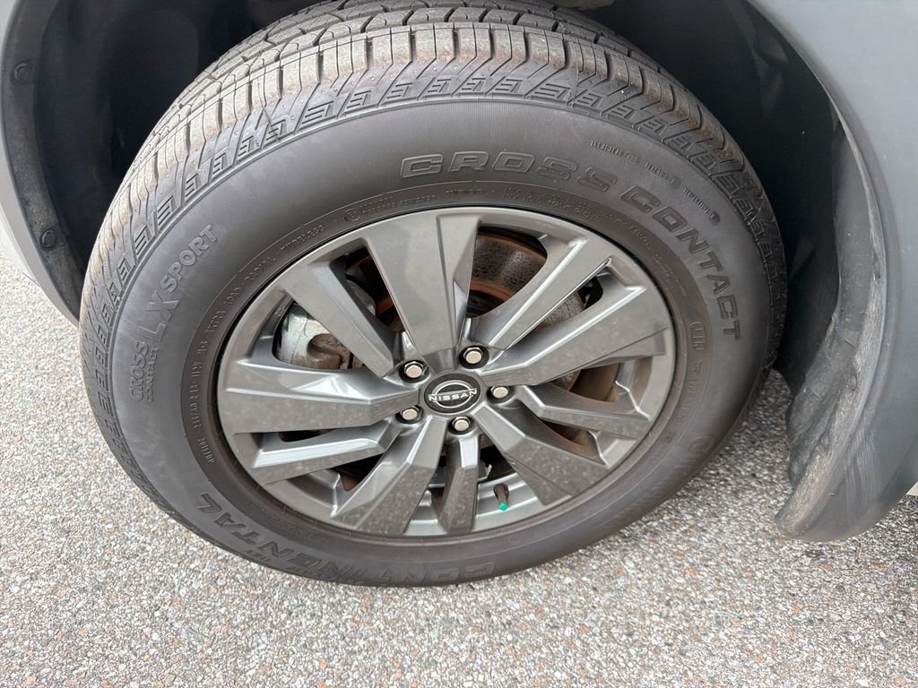 Used 2024 Silver Nissan SV image 45