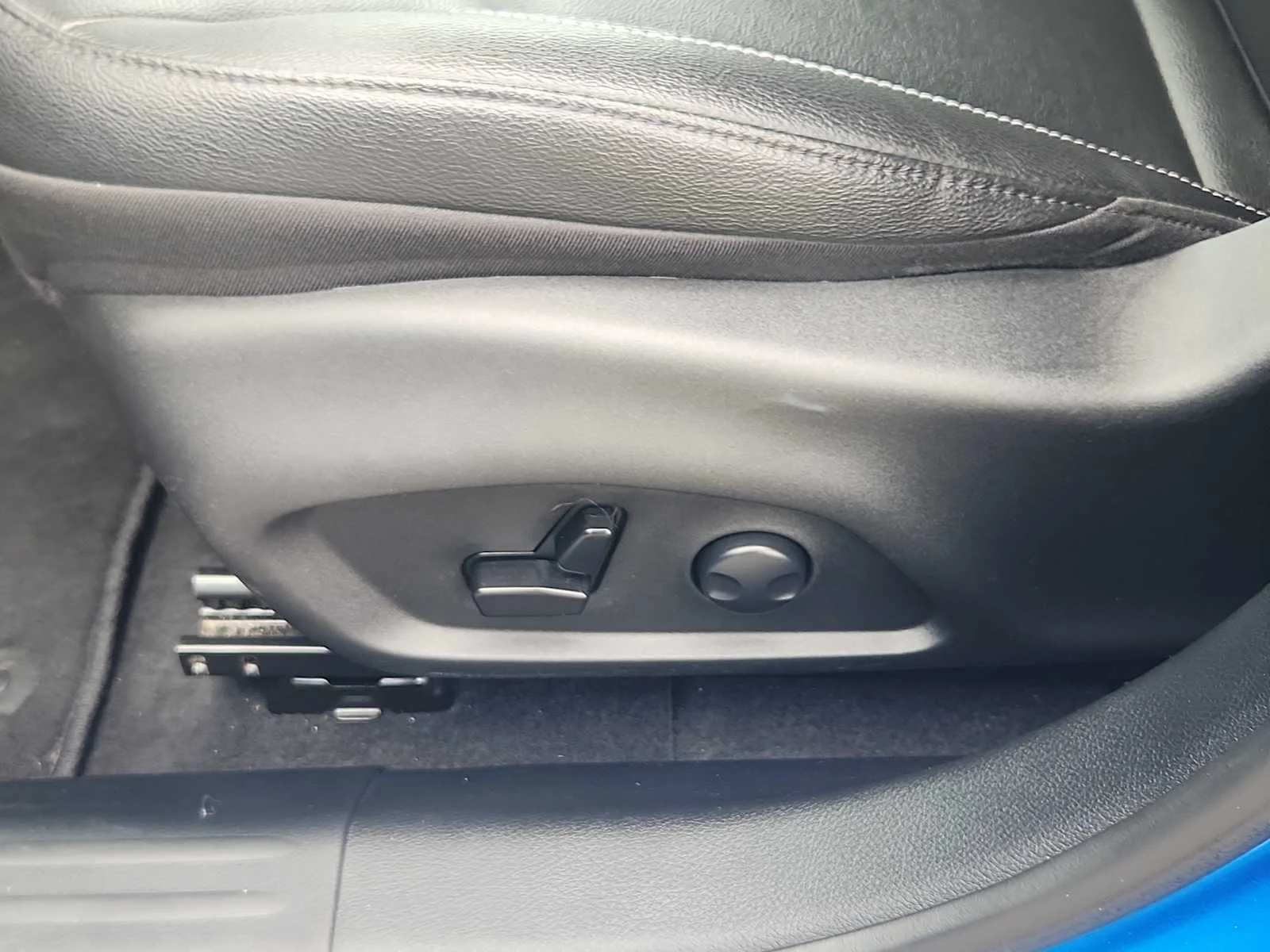 2025 Jeep Compass Limited - Photo 14