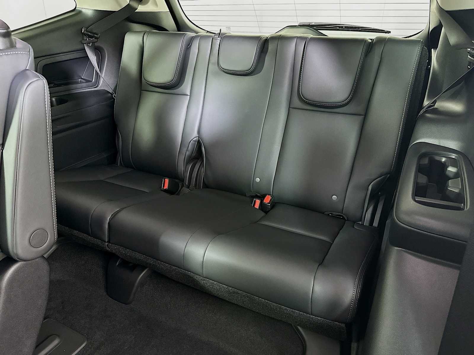 New 2026 MAGNETITE GRAY METALLIC Subaru Premium 7-Passenger image 24
