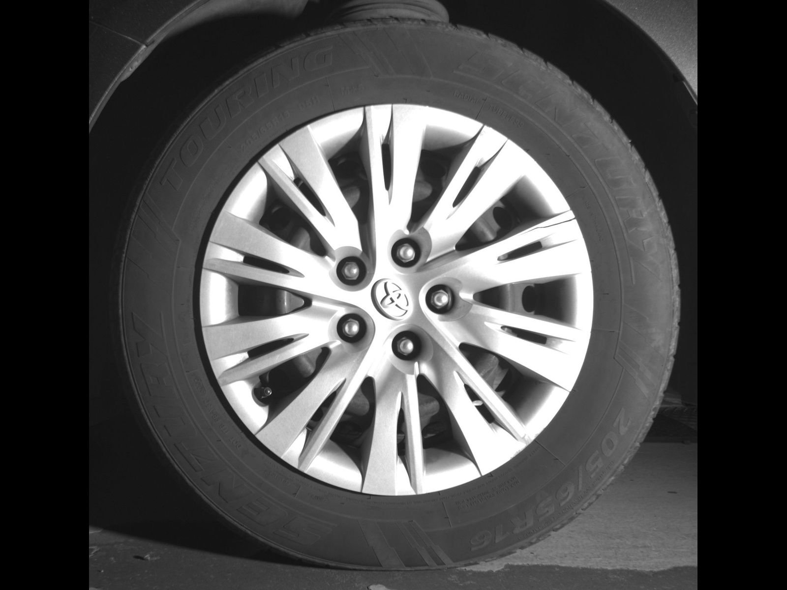 Used 2012 Magnetic Gray Metallic Toyota L image 10