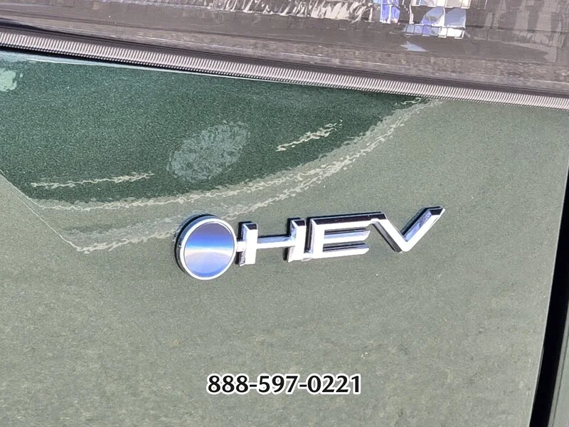 Used 2025 Cypress TOYOTA XLE image 17