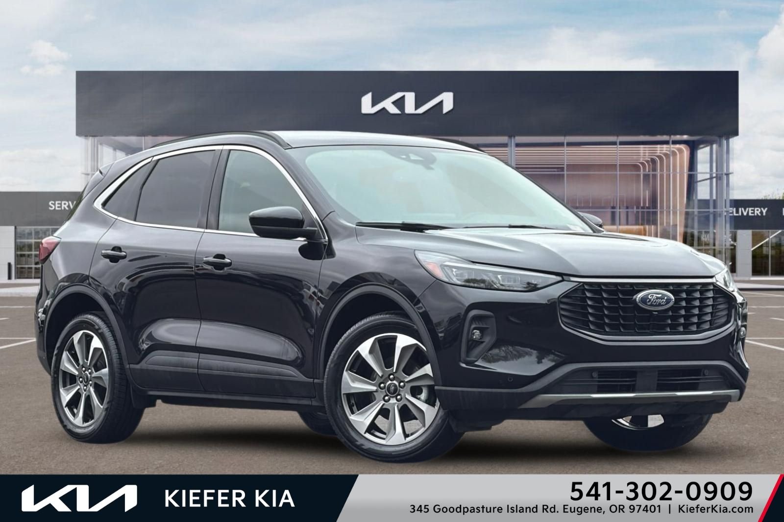 2024 Ford Escape Platinum AWD's photo