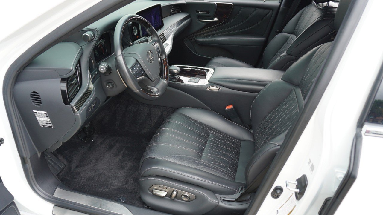 Certified Used 2023 EMINENT WHITE PEARL Lexus LS 500 image 13