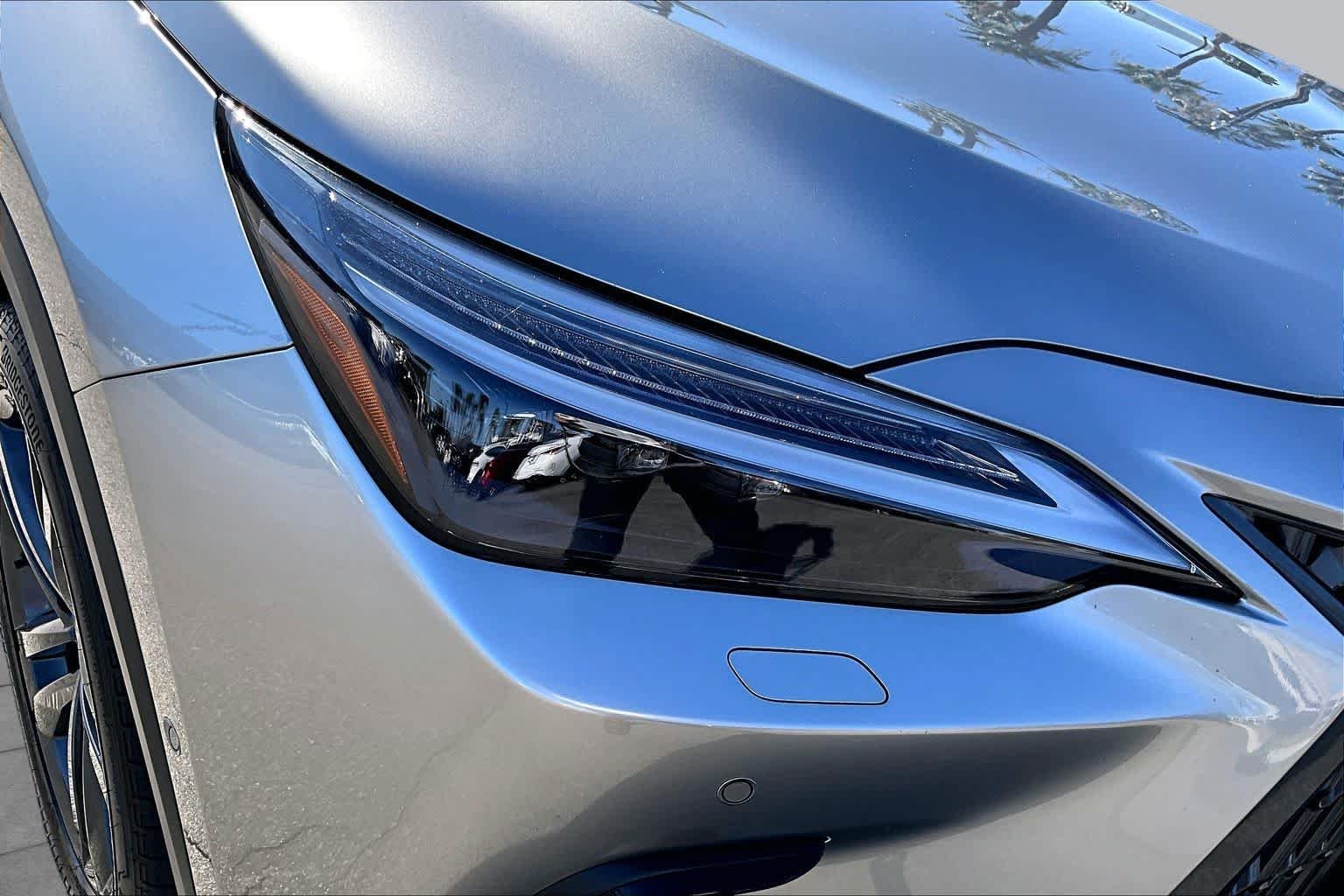 Certified Used 2025 ATOMIC SILVER Lexus Luxury image 26