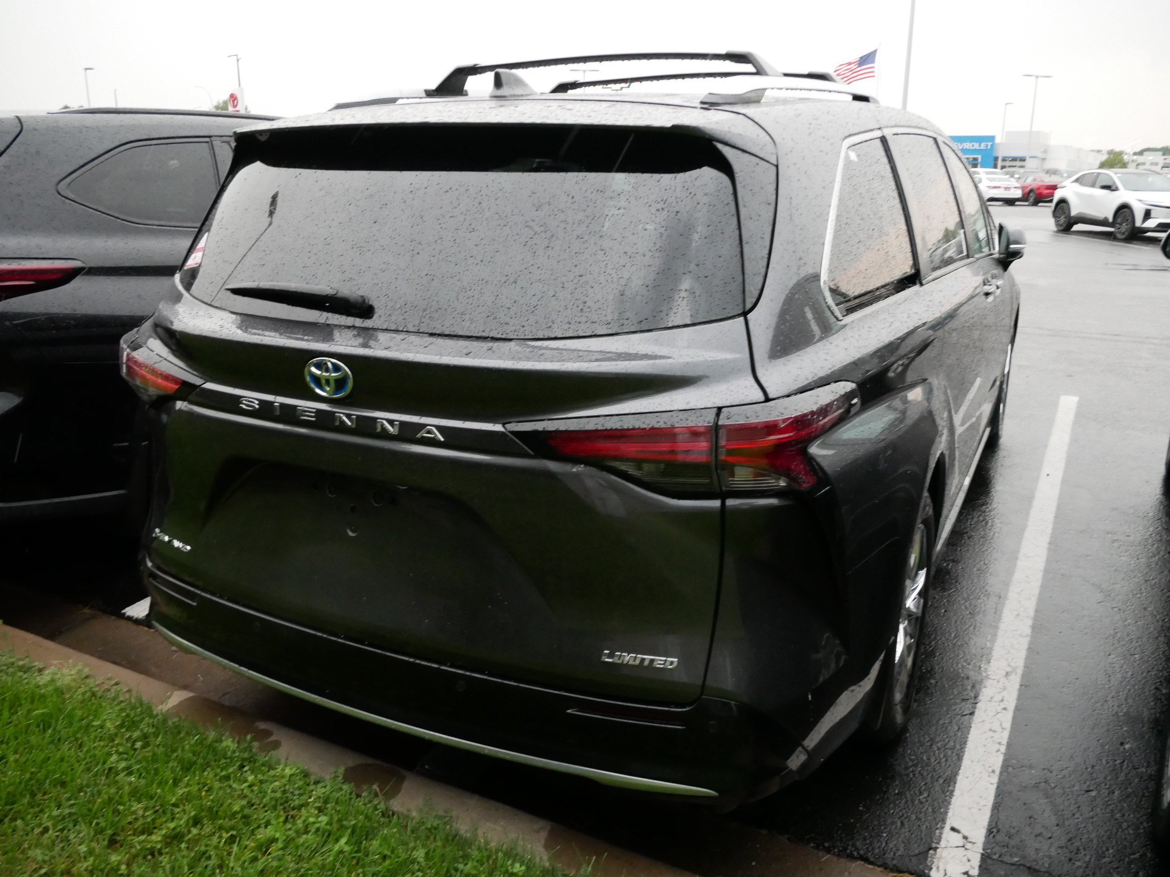 Certified Used 2025 MAGNETIC GRAY MET. Toyota Limited image 4