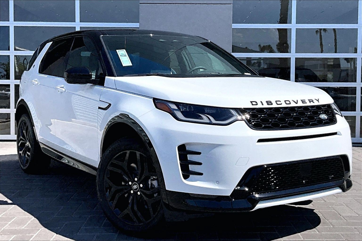 New 2026 Fuji White Land Rover Landmark image 2