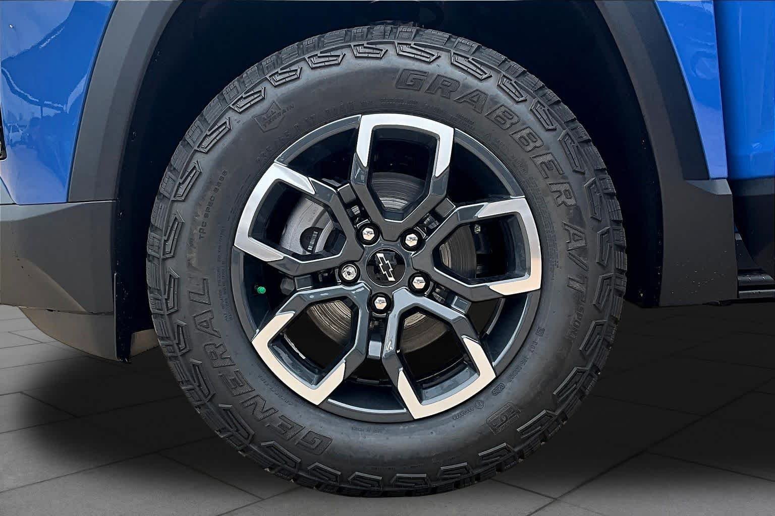 2026 Chevrolet Equinox ACTIV - Photo 12