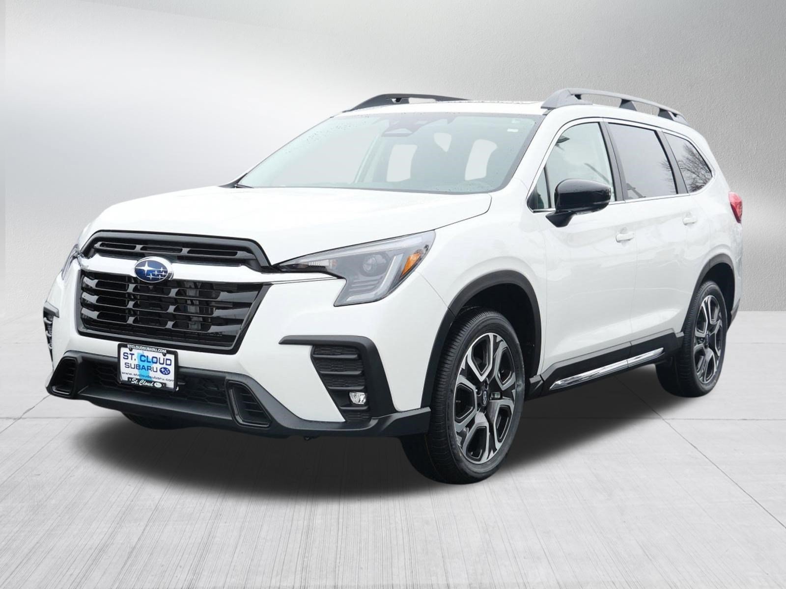 New 2026 CRYSTAL WHITE PEARL Subaru Limited 7-Passenger image 2