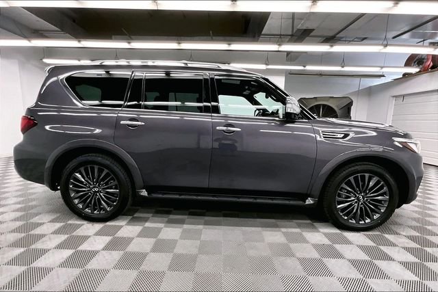Used 2022 Anthracite Gray INFINITI Sensory image 16