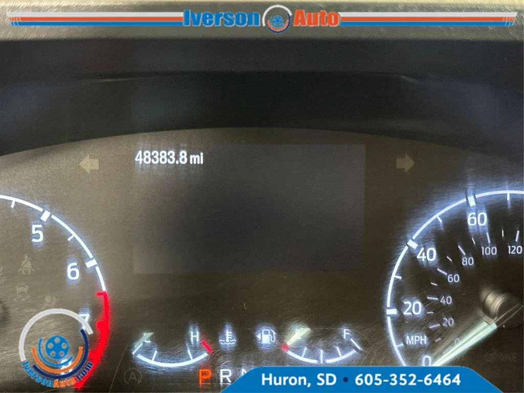Used 2023 Oxford White Ford XLT image 21