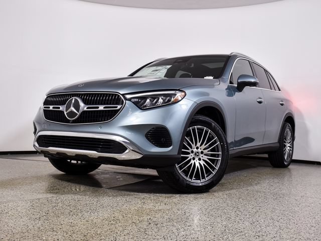 New 2026 Verde Silver Metallic Mercedes-Benz GLC 300 image 44
