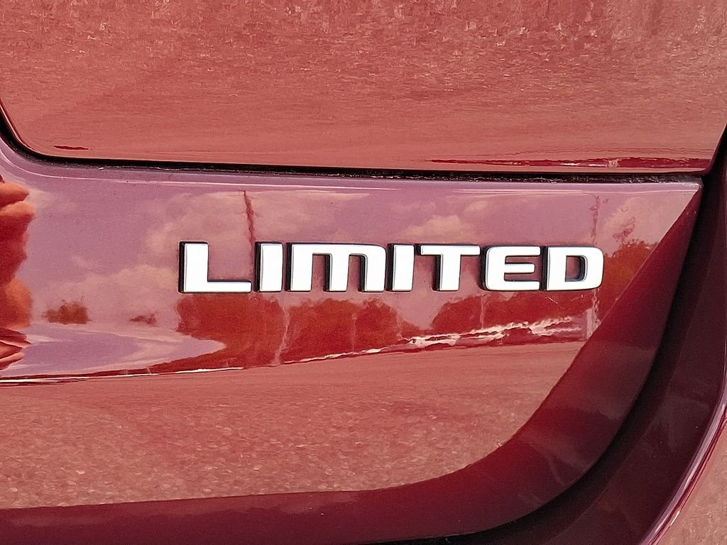 Used 2024 Red Jeep Limited image 28