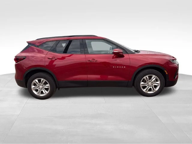 Used 2020 CAJUN RED TINTCOAT Chevrolet LT image 7
