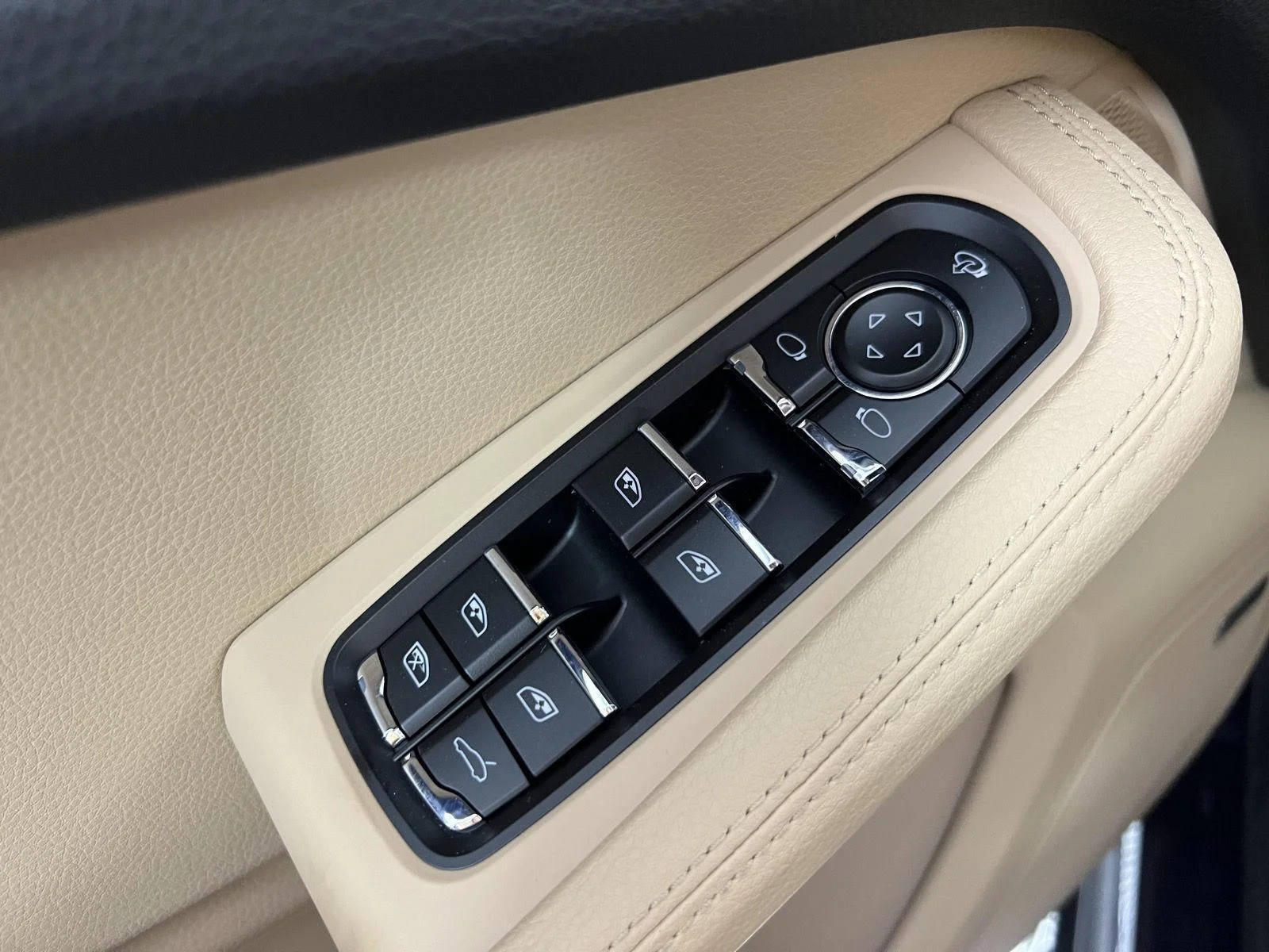 Used 2023 Black Porsche S image 20