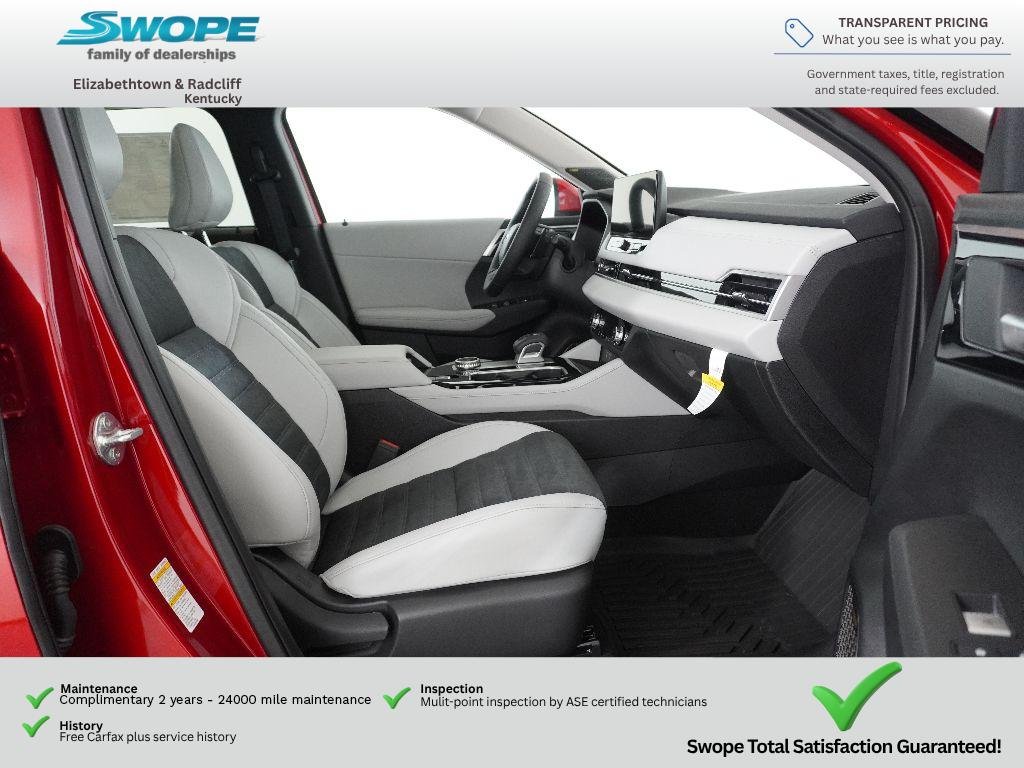 Used 2025 Red Diamond Mitsubishi SE image 10