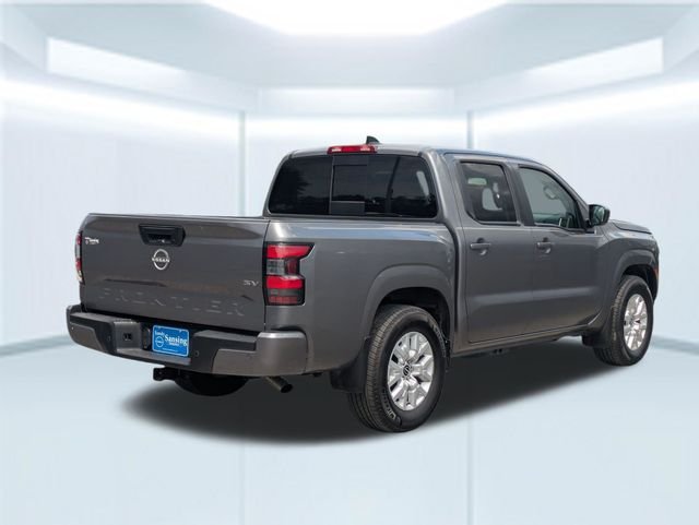 Used 2024 Gray Nissan SV image 6