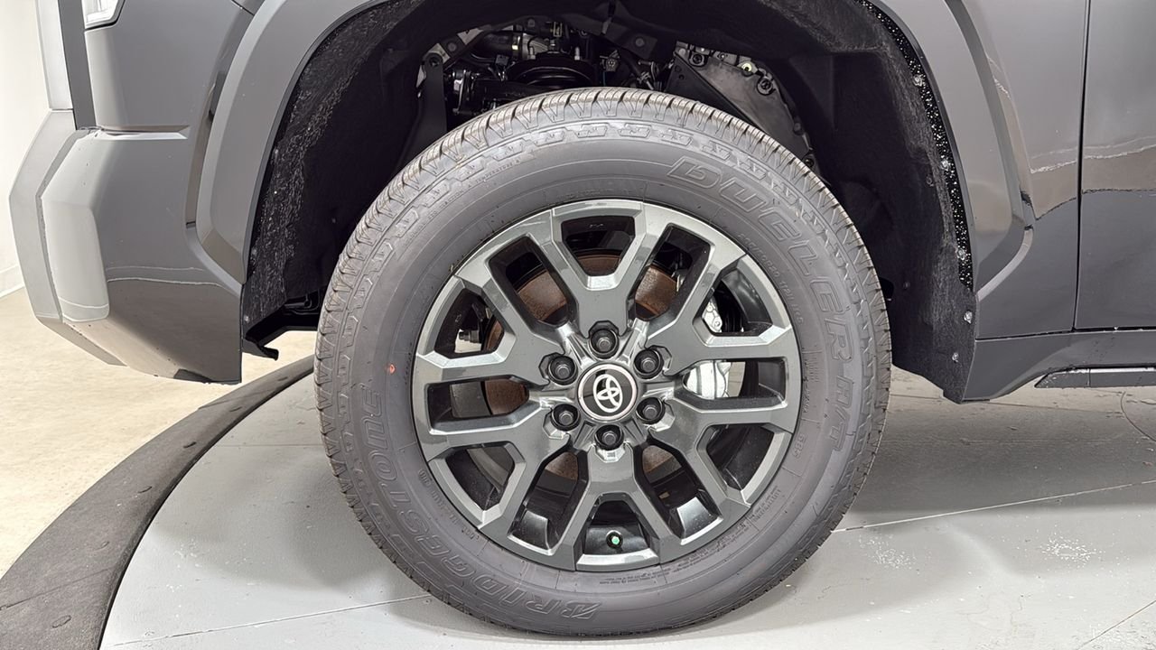 2026 Toyota Tundra Platinum - Photo 24