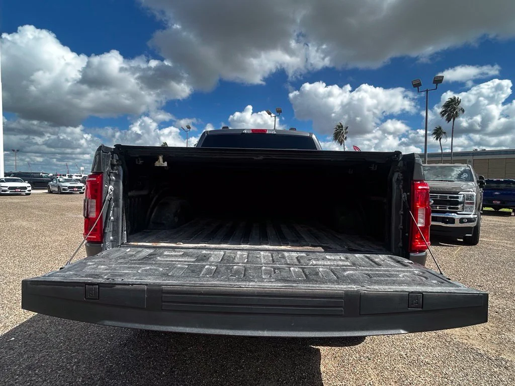 Used 2023 Gray Ford XLT image 9