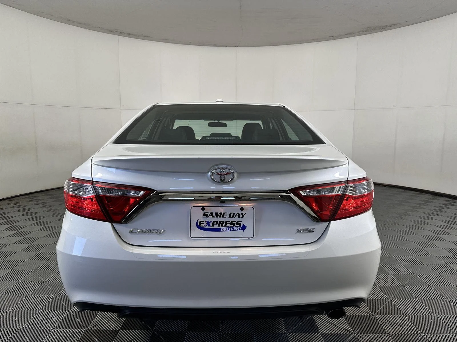 Used 2017 Blizzard Pearl Toyota XSE image 26