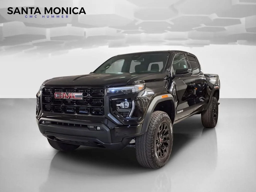 2026 GMC Canyon 2WD Elevation Crew Cab Short Box's photo