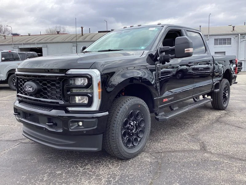 New 2026 Black Ford Lariat image 5