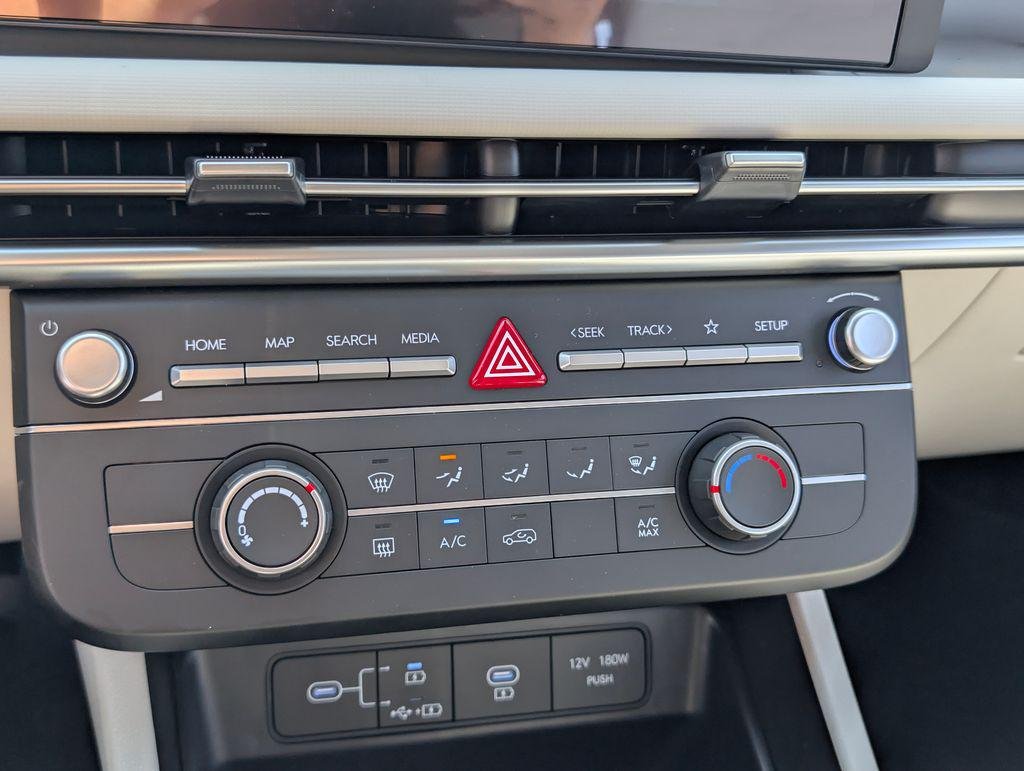 New 2026 Gray Hyundai SE FWD image 30